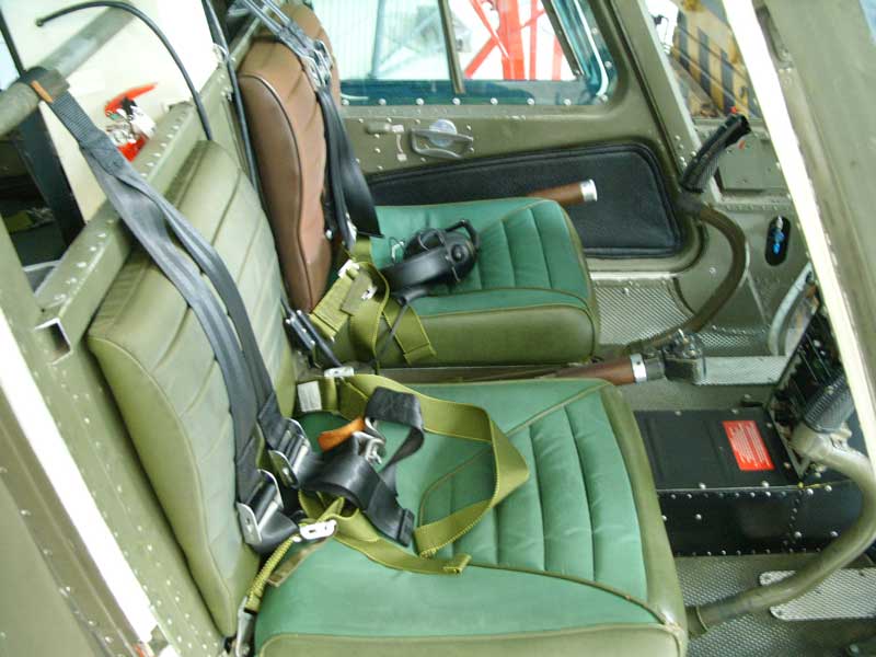 Hubschrauber Bell 206 - Sitze vorher